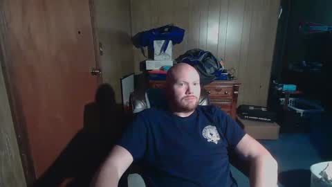 Snapshot of nate_b99 chatting on December 24, 7:44 pm Nate online show from December 24, 7:44 pm