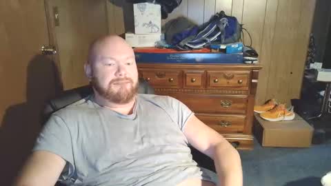 Snapshot of nate_b99 chatting on October 18, 12:39 pm Nate online show from October 18, 12:39 pm