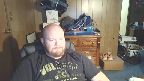 Snapshot of nate_b99 chatting on December 16, 11:32 pm Nate online show from December 16, 11:32 pm