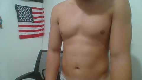 Snapshot of nate_belleri chatting on December 16, 4:55 am Nate belleri online show from December 16, 4:55 am