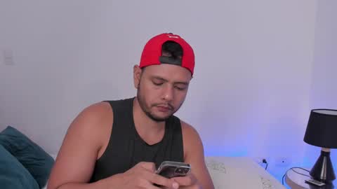 Snapshot of nate_ocean chatting on December 4, 3:59 am Nate Ocean online show from December 4, 3:59 am