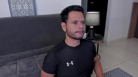 Snapshot of nate_ocean chatting on December 31, 3:45 am Nate Ocean online show from December 31, 3:45 am