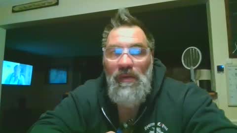 Snapshot of nateemkow chatting on December 8, 12:19 pm lombardIL online show from December 8, 12:19 pm