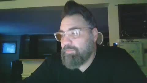 Snapshot of nateemkow chatting on February 9, 2:49 am lombardIL online show from February 9, 2:49 am