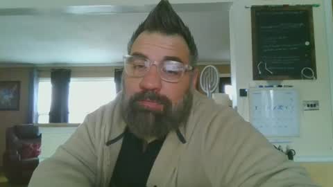 Snapshot of nateemkow chatting on February 9, 3:12 pm lombardIL online show from February 9, 3:12 pm