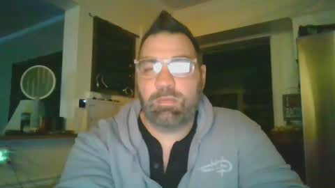 Snapshot of nateemkow chatting on February 24, 12:41 am lombardIL online show from February 24, 12:41 am