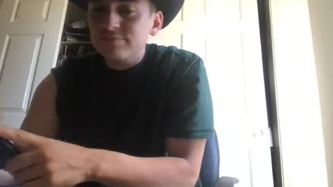 Snapshot of natetheexplorer chatting on July 10, 9:39 pm natetheexplorer online show from July 10, 9:39 pm