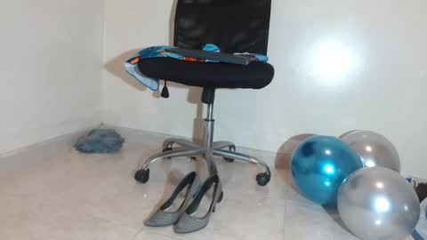 nath_dawson online show from September 20, 12:50 pm