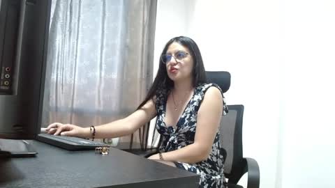 nath_dawson online show from May 6, 5:07 pm