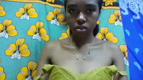 Snapshot of nathaaldy chatting on May 3, 2:39 am nathaaldy online show from May 3, 2:39 am