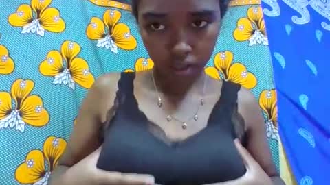 Snapshot of nathaaldy chatting on May 16, 7:49 am nathaaldy online show from May 16, 7:49 am