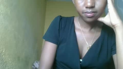 nathalia069 online show from January 19, 5:22 am