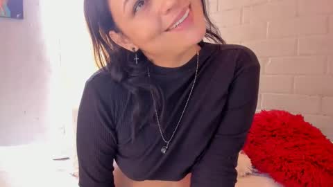 Nataly independent model dont forget to leave your like that will help me grow as a model online show from September 30, 6:46 pm