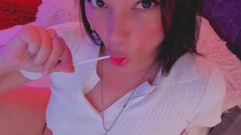 Nataly independent model dont forget to leave your like that will help me grow as a model online show from November 12, 1:50 am