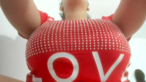     NATHALIA online show from January 16, 9:40 pm