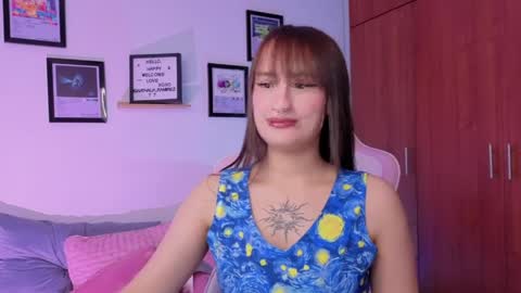 Nathalia Ramirez online show from April 3, 12:19 am