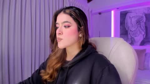 NATHALIE online show from December 18, 11:05 am