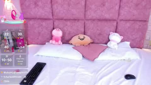 Snapshot of nathalieross1 chatting on March 21, 8:19 am Nathalie Ross online show from March 21, 8:19 am