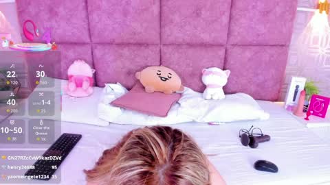 Snapshot of nathalieross1 chatting on March 27, 8:59 am Nathalie Ross online show from March 27, 8:59 am