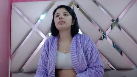 nathaly low online show from September 16, 2:56 am