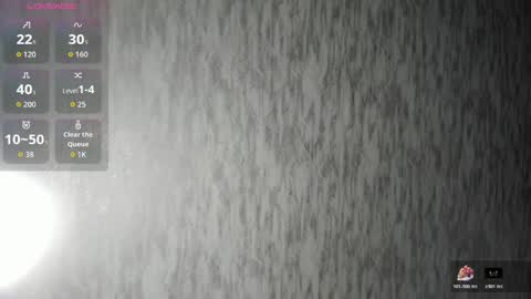 Snapshot of nathalyleen chatting on April 4, 7:44 pm online show from April 4, 7:44 pm