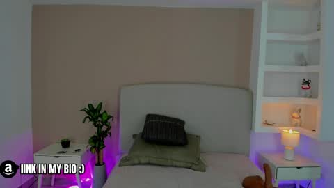 NATHALY  online show from June 6, 10:42 am