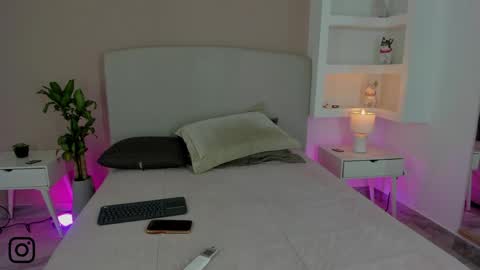 NATHALY  online show from June 9, 10:49 am