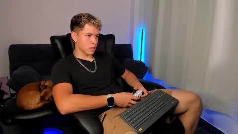 Nathan online show from November 6, 7:04 pm