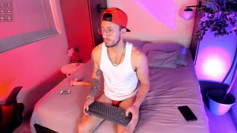 Snapshot of nathan_rivers chatting on January 13, 11:41 am nathan_rivers online show from January 13, 11:41 am