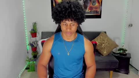 Snapshot of nathan_sexy247 chatting on February 19, 2:23 pm Nathan online show from February 19, 2:23 pm