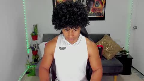 Snapshot of nathan_sexy247 chatting on February 27, 10:59 am Nathan online show from February 27, 10:59 am