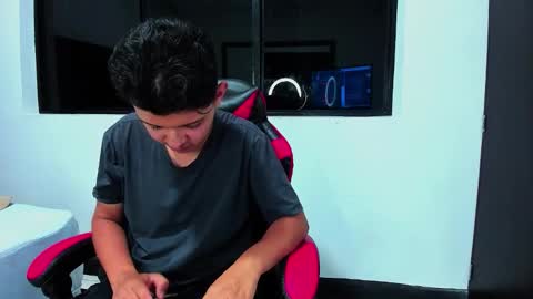 NathanBrooks online show from December 22, 10:29 pm