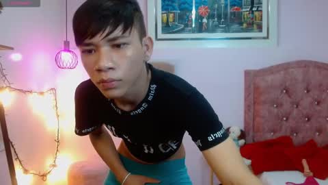 nathanclay online show from September 25, 4:49 am