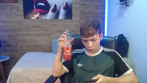 nathanclay online show from February 11, 3:22 am