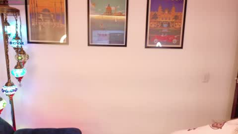 Snapshot of nathferrer chatting on March 2, 12:35 am Nathalia online show from March 2, 12:35 am