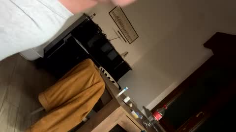 Snapshot of nathmcrae79 chatting on April 1, 5:30 am nathmcrae79 online show from April 1, 5:30 am