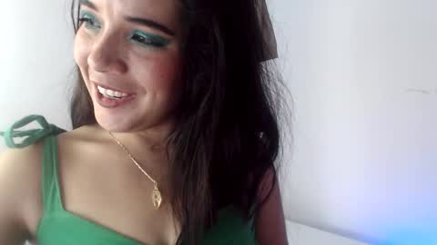 Nathalia online show from November 5, 7:14 pm