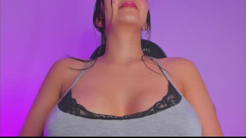 Nathyy online show from May 6, 2:29 am