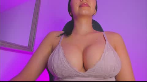 Nathyy online show from May 17, 6:37 pm