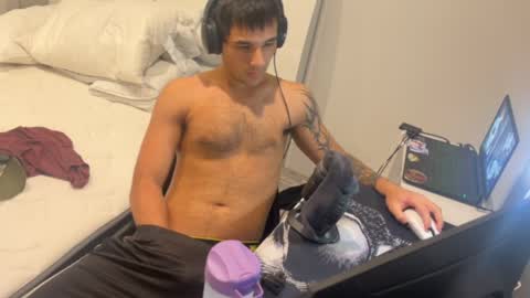 native_boy2 online show from May 11, 7:22 pm