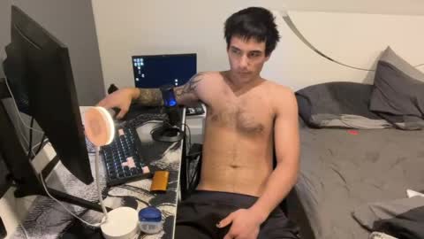 native_boy2 online show from May 16, 5:37 am