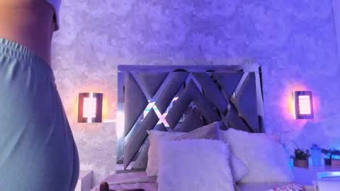 Snapshot of natt_collins chatting on February 27, 3:50 am Natalia online show from February 27, 3:50 am