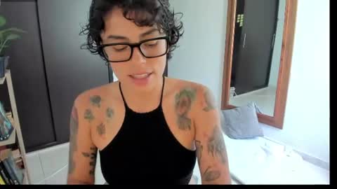 natt_op online show from June 26, 3:38 pm