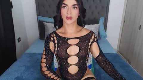 Snapshot of nattasha_dior chatting on October 16, 8:54 pm nattasha_dior online show from October 16, 8:54 pm