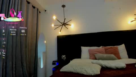 Snapshot of nattashaa7 chatting on September 30, 11:26 am nattashaa online show from September 30, 11:26 am