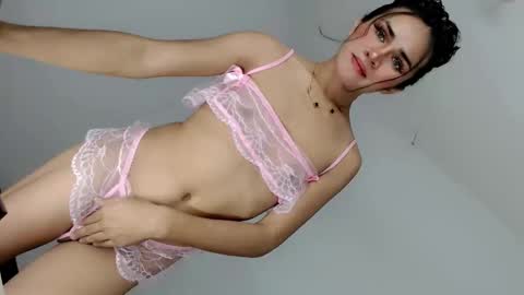 Nathalie smith online show from March 17, 8:50 am