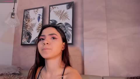 Snapshot of natty_roberts_ chatting on February 20, 8:36 pm Natty online show from February 20, 8:36 pm