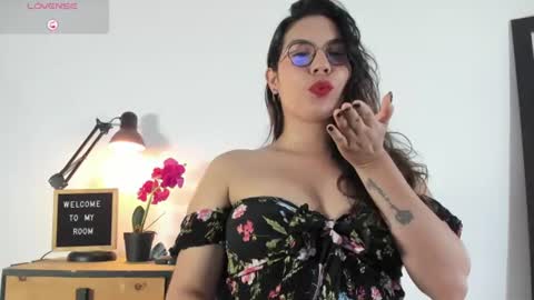 Natty Trainor online show from June 30, 8:54 pm
