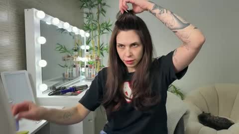 Snapshot of nattywithoutdaddy chatting on April 16, 11:11 am NATTY FIERROS online show from April 16, 11:11 am