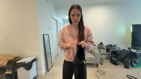 Snapshot of nattywithoutdaddy chatting on April 21, 10:12 pm NATTY FIERROS online show from April 21, 10:12 pm